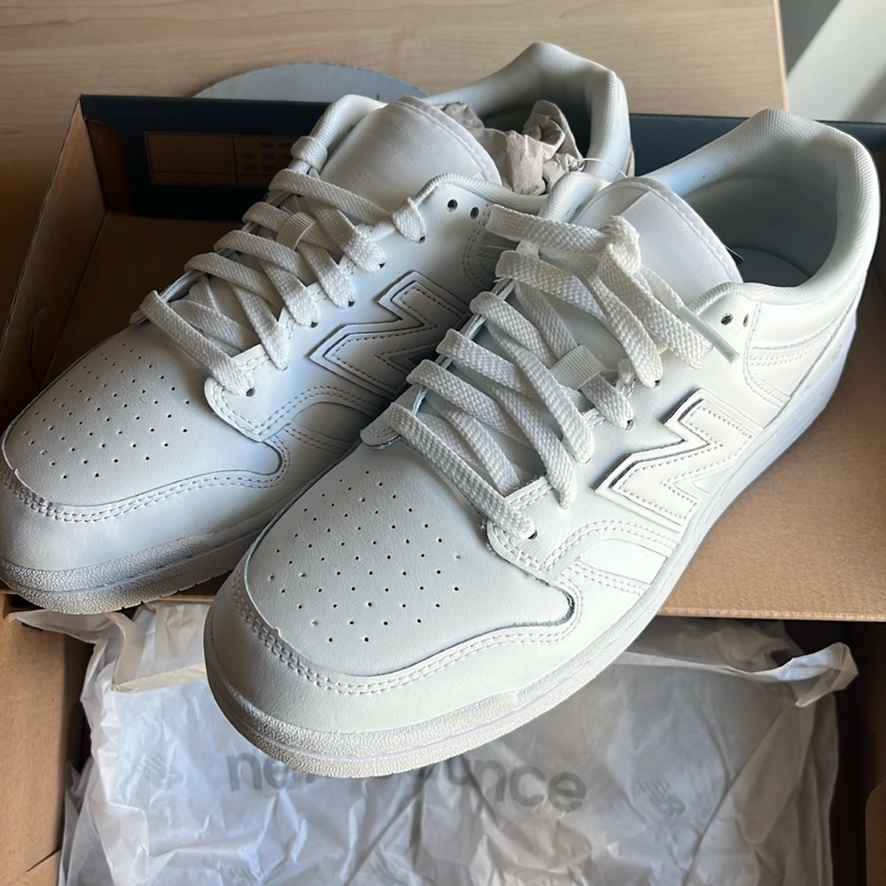 NWT New Balance Men’s size 8/women’s 9.5 white BB480 shoes